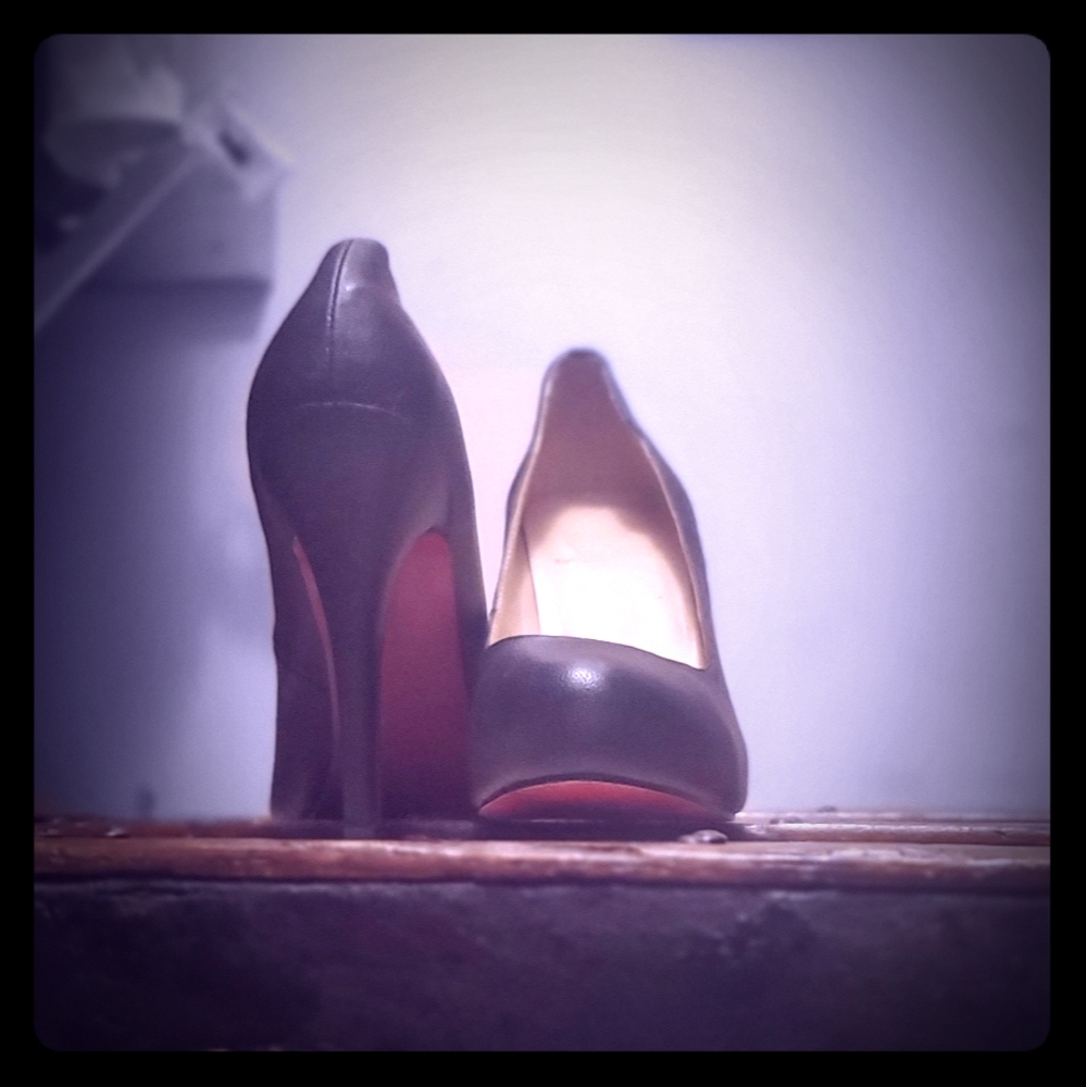 Christian louboutin black pumps